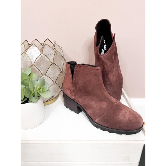 Sorel Suede Boot Cate Cut Out NWT - Picture 5 of 10